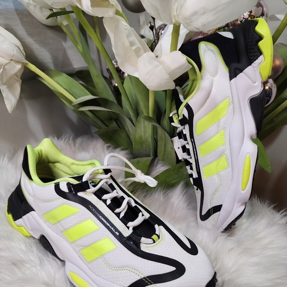 Adidas Ozweego Pure Mens Shoes size9 new - Picture 2 of 11